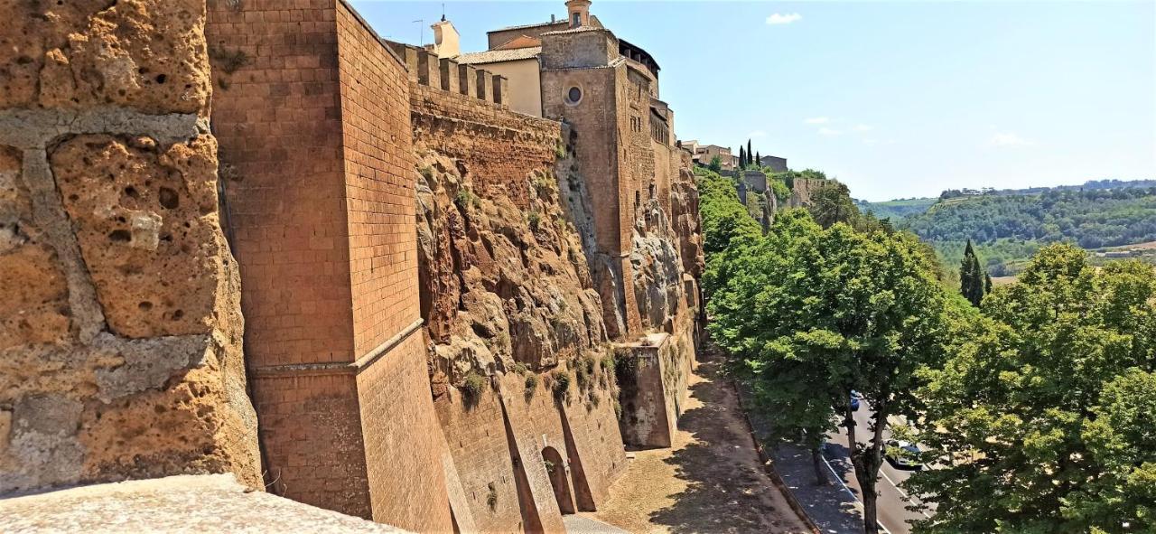 Elegante Loft A Orvieto Centro " Carvajal Rooms" Exteriör bild